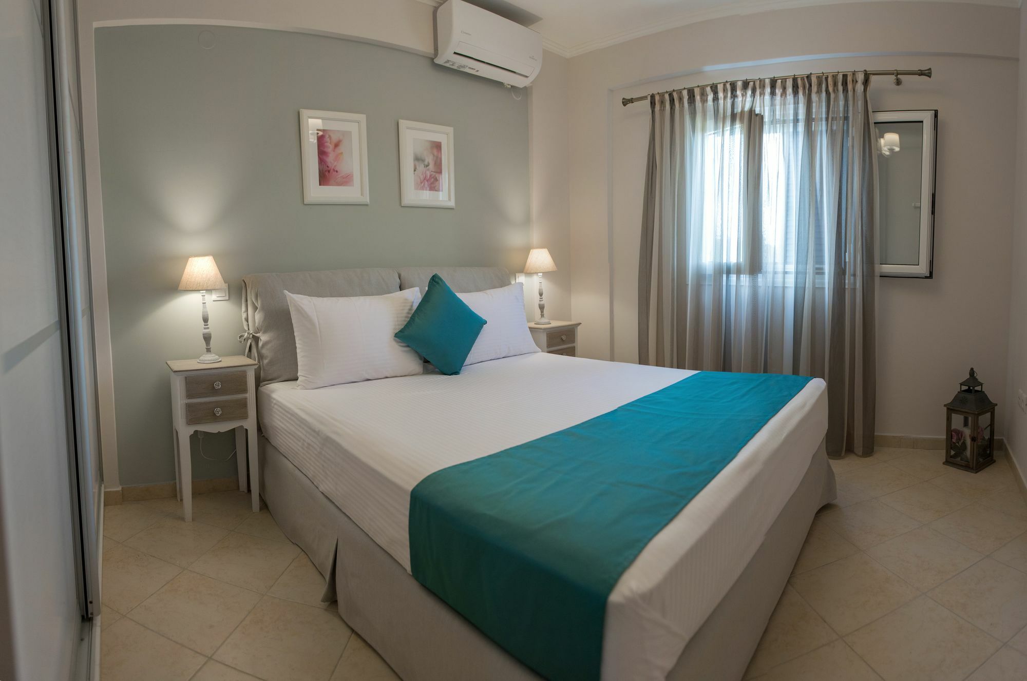 Elodia Apartments 尼基亚娜 外观 照片